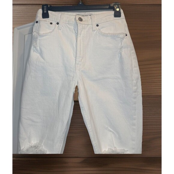 Womens Abercrombie & Fitch Curve Love The Mom High Rise White Cropped Jean SZ 25 - Picture 2 of 13
